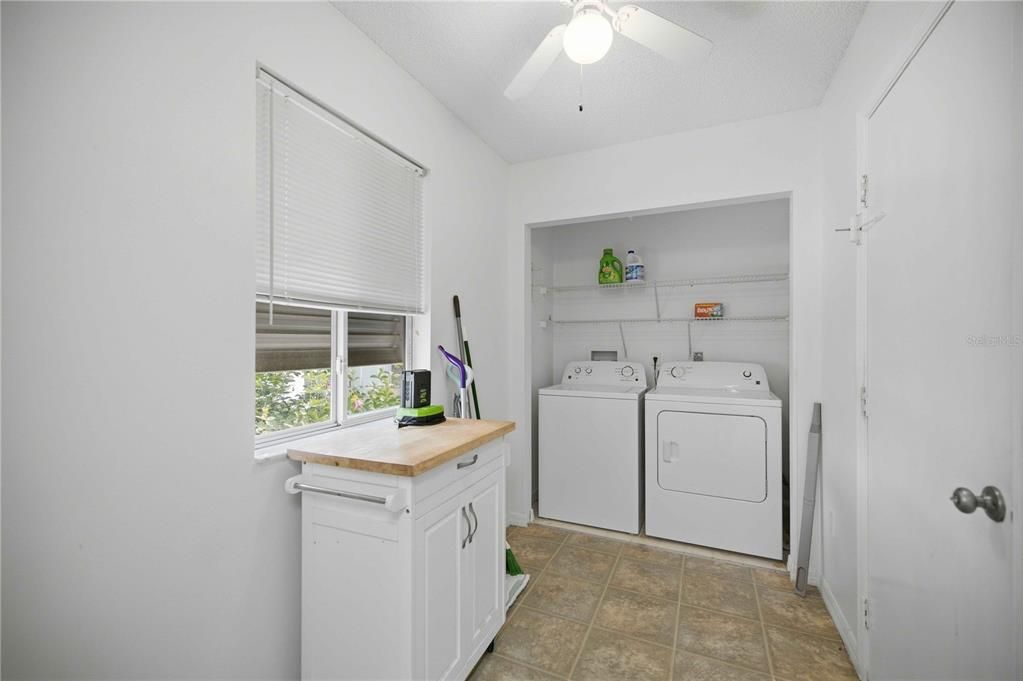 For Sale: $150,000 (2 beds, 2 baths, 1192 Square Feet)