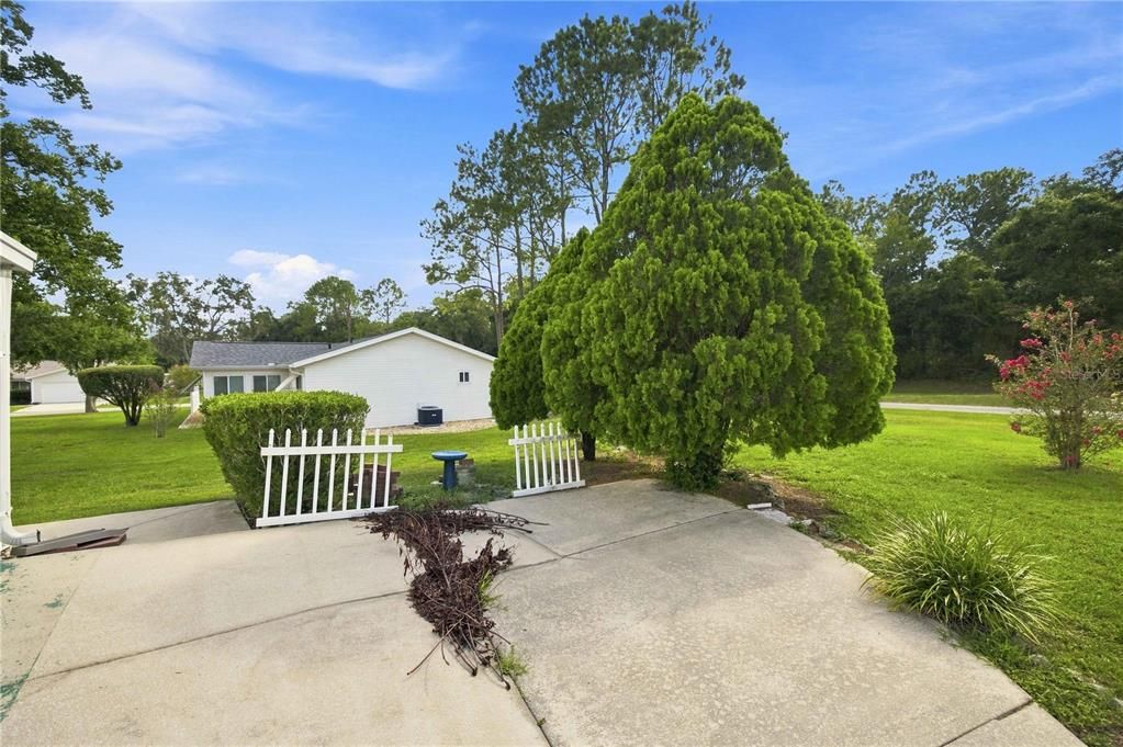 For Sale: $150,000 (2 beds, 2 baths, 1192 Square Feet)