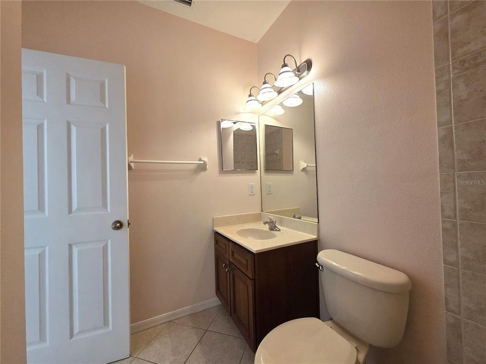 En Venta: $225,000 (3 camas, 2 baños, 1630 Pies cuadrados)