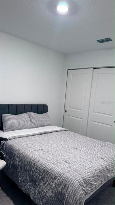 В аренду: $2,100 (3 спален, 2 ванн, 1373 Квадратных фут)