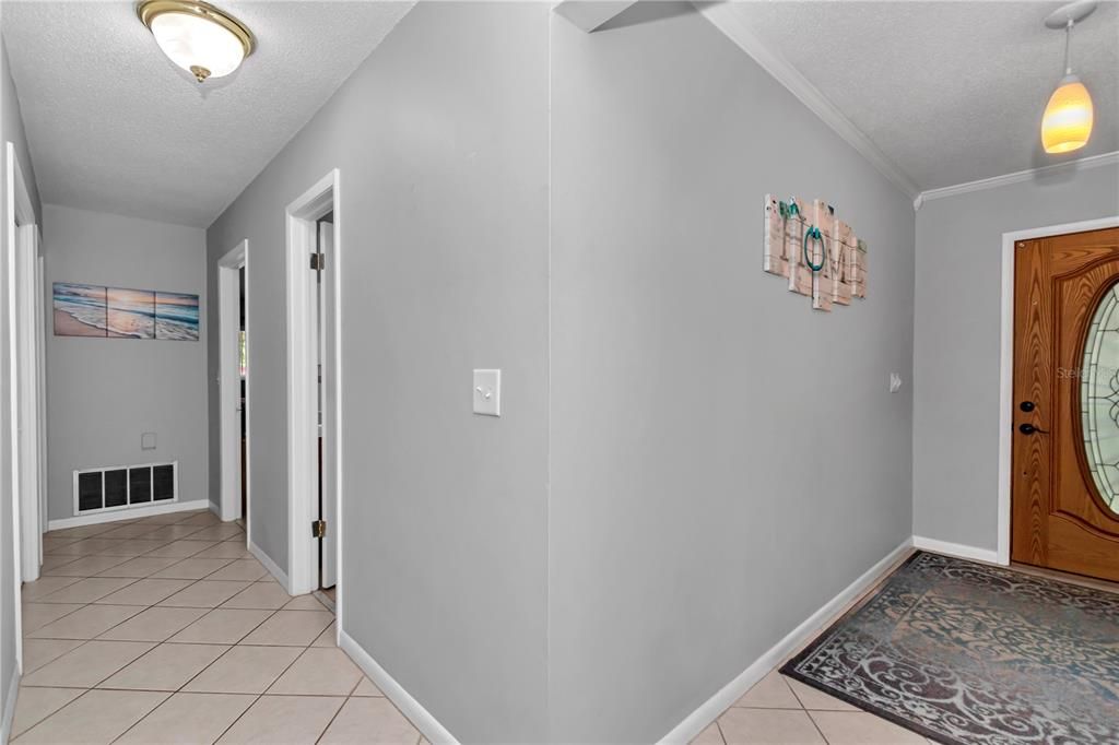 En Venta: $369,000 (2 camas, 2 baños, 1568 Pies cuadrados)
