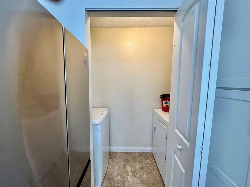 For Rent: $1,700 (2 beds, 2 baths, 934 Square Feet)