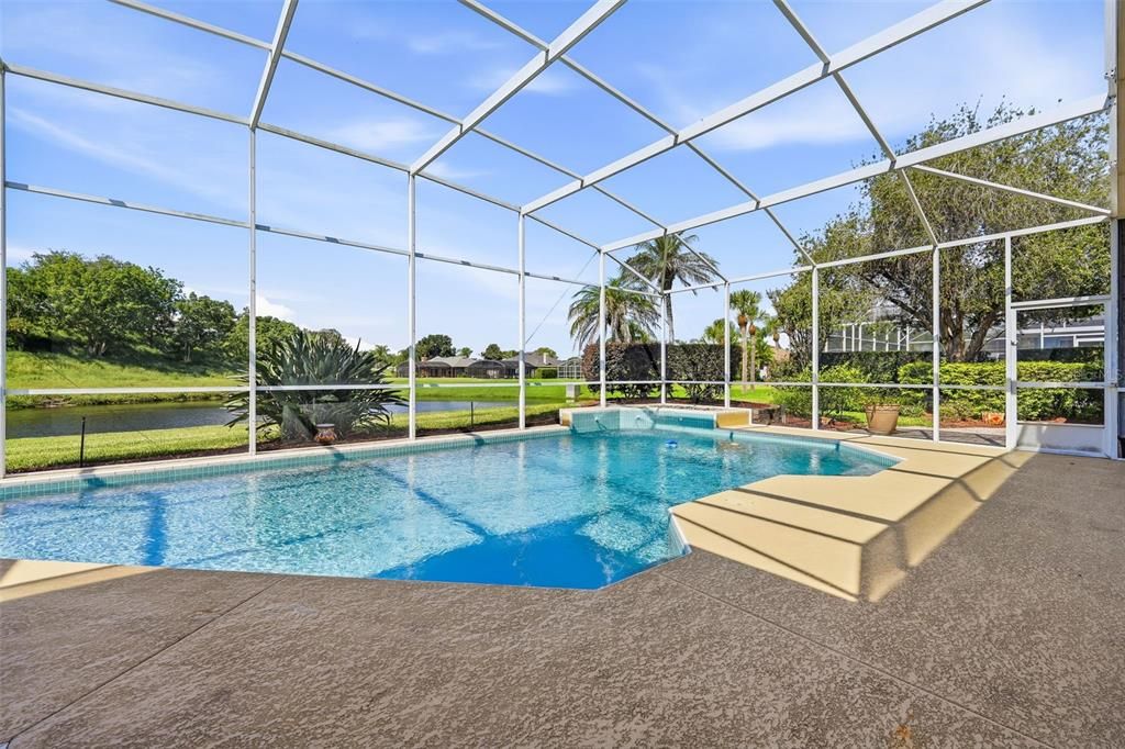 En Venta: $675,000 (4 camas, 3 baños, 2660 Pies cuadrados)