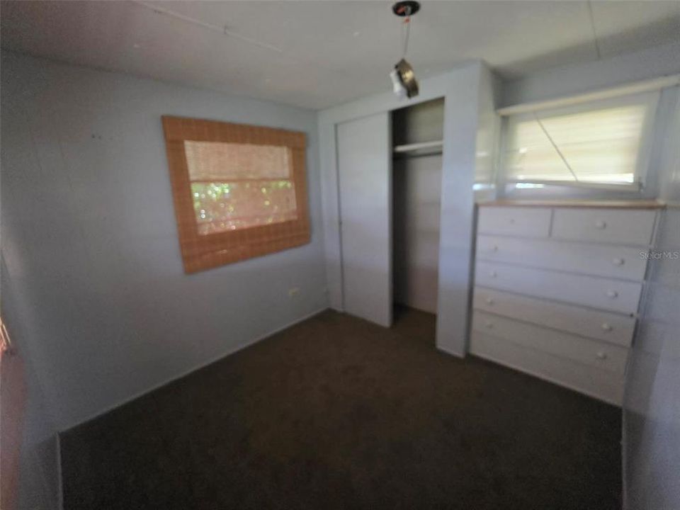 For Sale: $49,049 (2 beds, 1 baths, 830 Square Feet)