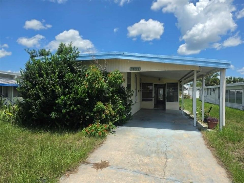 For Sale: $49,049 (2 beds, 1 baths, 830 Square Feet)