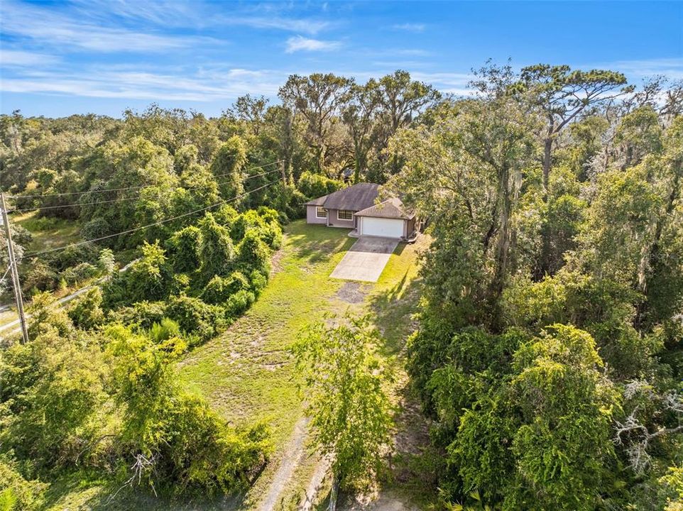 For Sale: $299,900 (3 beds, 2 baths, 1377 Square Feet)