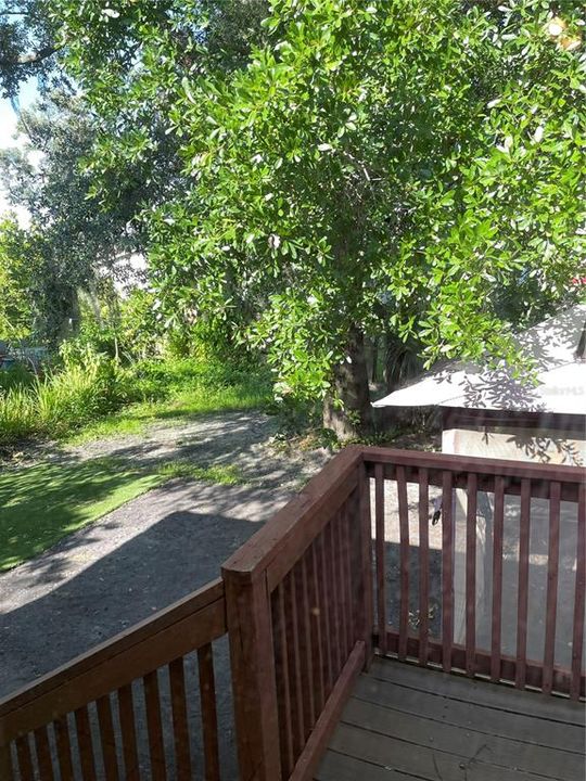 For Rent: $2,000 (3 beds, 2 baths, 1182 Square Feet)