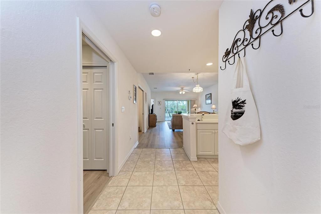 For Rent: $2,200 (2 beds, 2 baths, 1346 Square Feet)