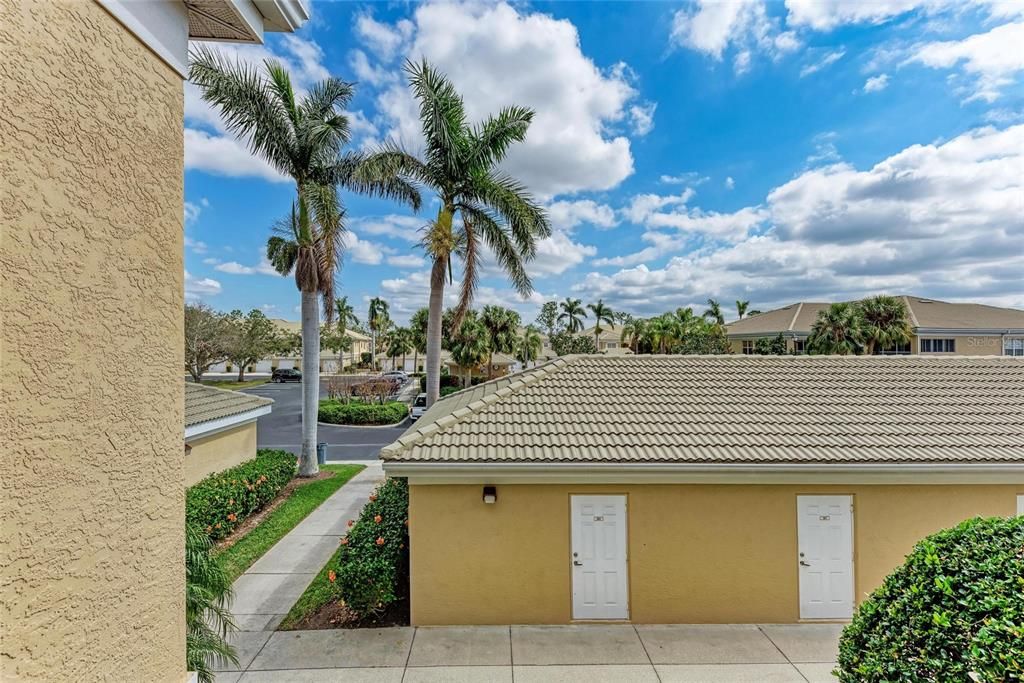 For Rent: $2,200 (2 beds, 2 baths, 1346 Square Feet)