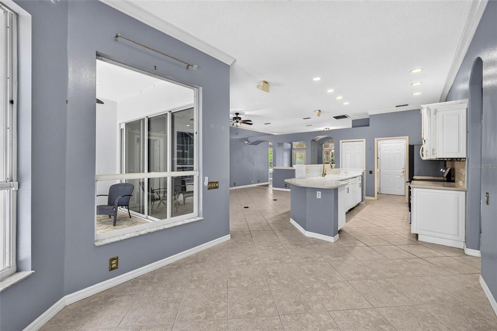 For Sale: $430,000 (3 beds, 2 baths, 1946 Square Feet)