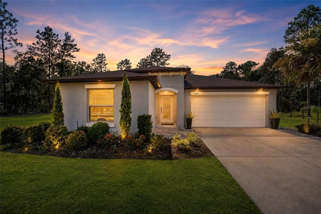 For Sale: $419,900 (4 beds, 2 baths, 1930 Square Feet)