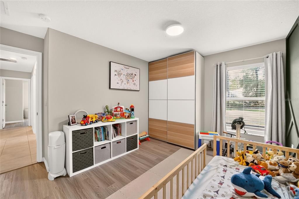For Sale: $419,900 (4 beds, 2 baths, 1930 Square Feet)