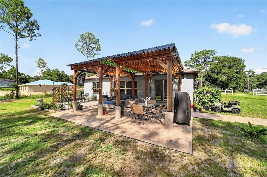 For Sale: $419,900 (4 beds, 2 baths, 1930 Square Feet)