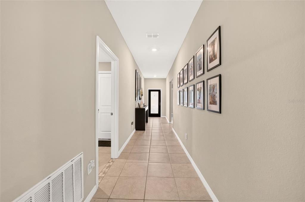 For Sale: $419,900 (4 beds, 2 baths, 1930 Square Feet)