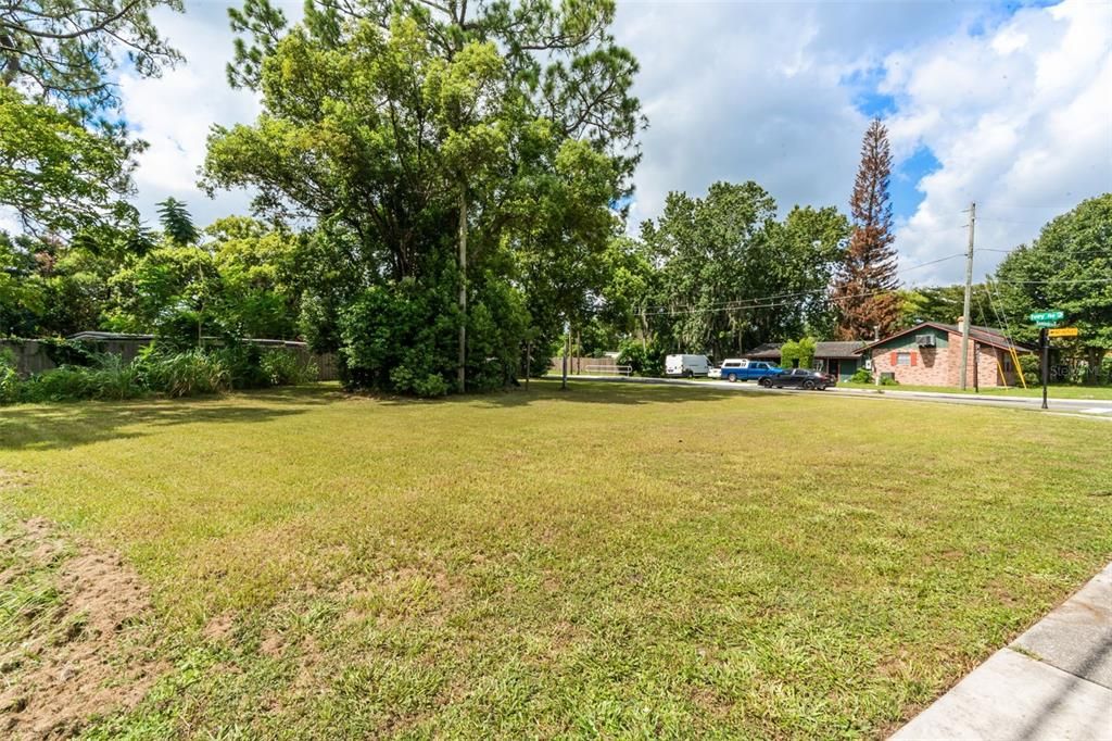 На продажу: $115,000 (0.20 acres)
