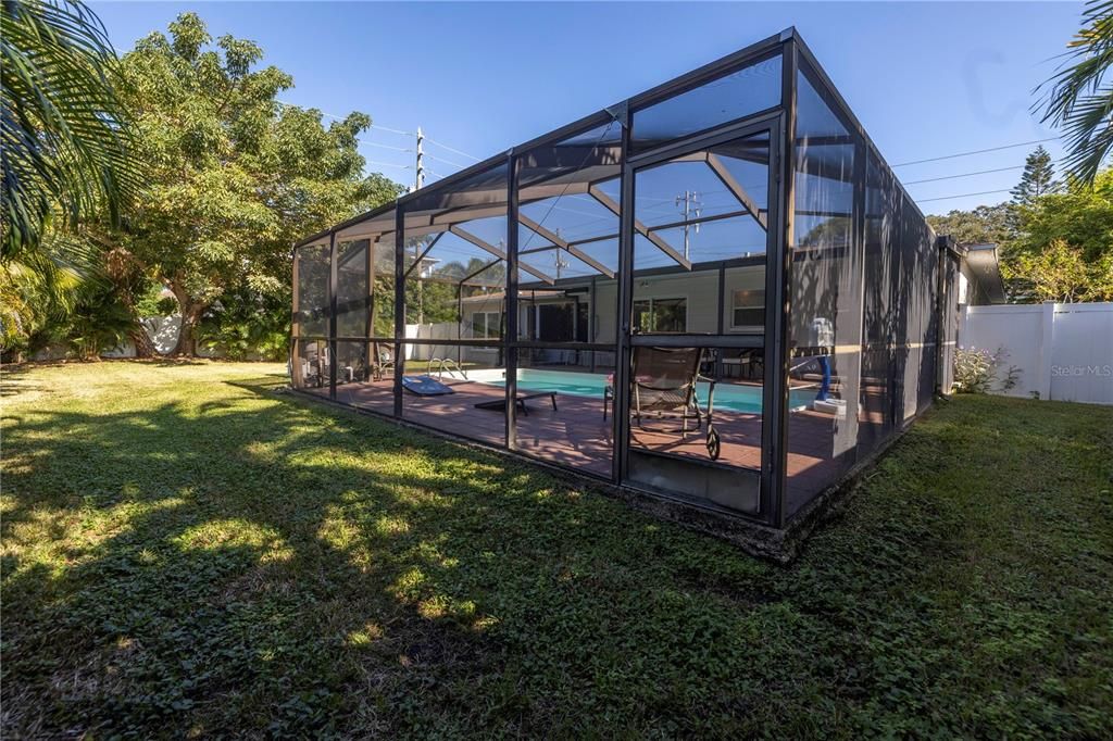 En Renta: $5,500 (4 camas, 3 baños, 2051 Pies cuadrados)