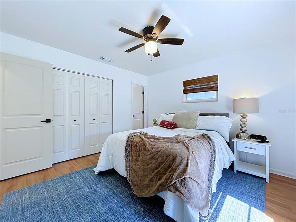 For Sale: $349,900 (3 beds, 2 baths, 1107 Square Feet)