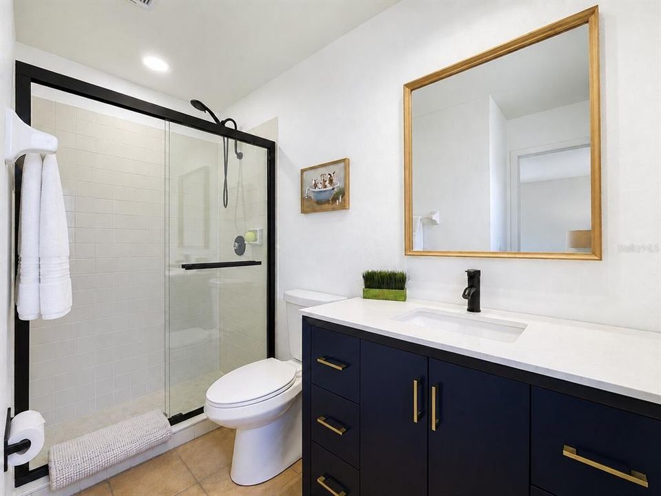 For Sale: $349,900 (3 beds, 2 baths, 1107 Square Feet)
