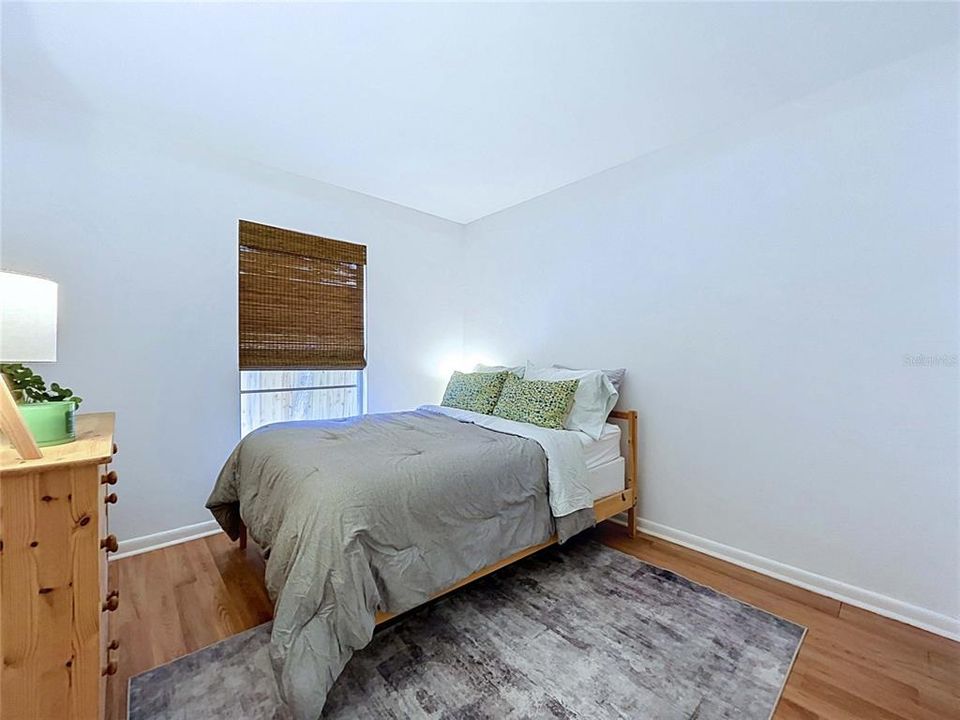 For Sale: $349,900 (3 beds, 2 baths, 1107 Square Feet)