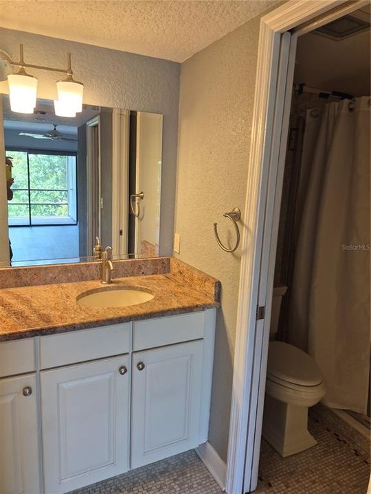 For Rent: $2,200 (2 beds, 2 baths, 1065 Square Feet)