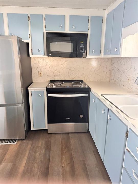 En Venta: $107,500 (2 camas, 2 baños, 912 Pies cuadrados)
