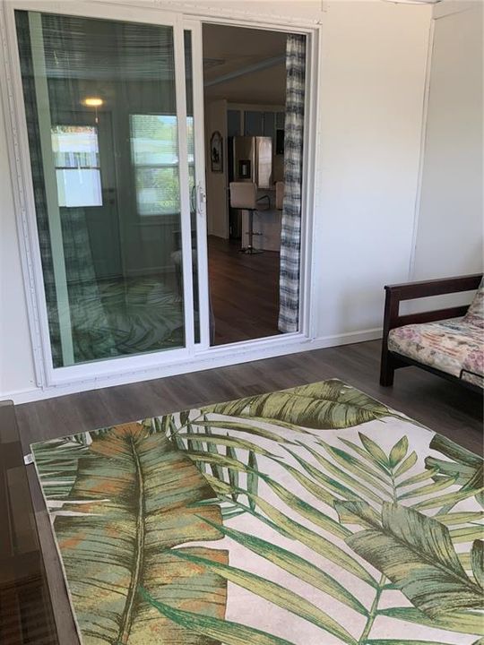 En Venta: $107,500 (2 camas, 2 baños, 912 Pies cuadrados)