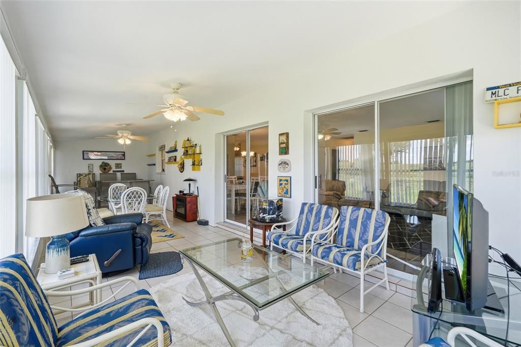 For Sale: $239,000 (2 beds, 2 baths, 1437 Square Feet)