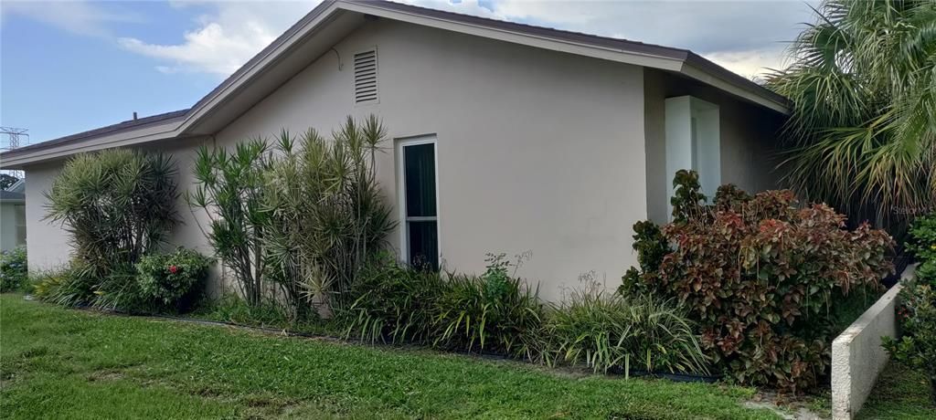 En Venta: $246,000 (2 camas, 2 baños, 1230 Pies cuadrados)