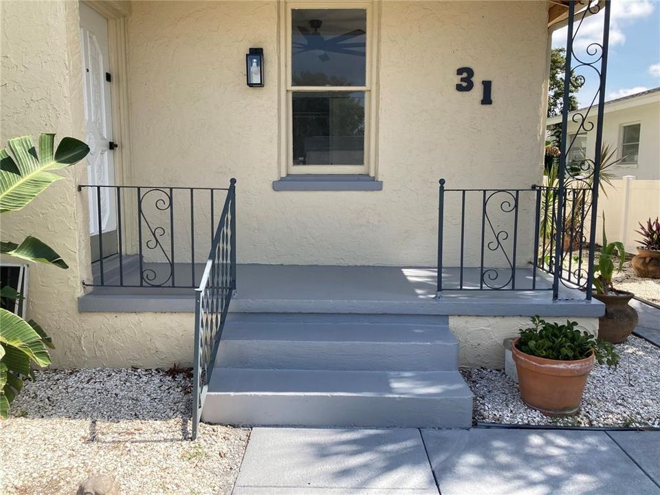 For Rent: $1,400 (1 beds, 1 baths, 550 Square Feet)