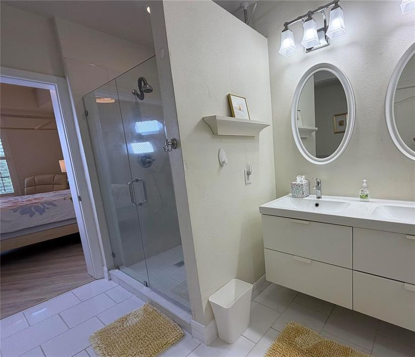 For Rent: $3,175 (2 beds, 2 baths, 1529 Square Feet)