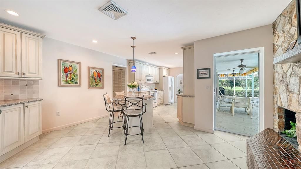 For Sale: $1,700,000 (4 beds, 3 baths, 2580 Square Feet)