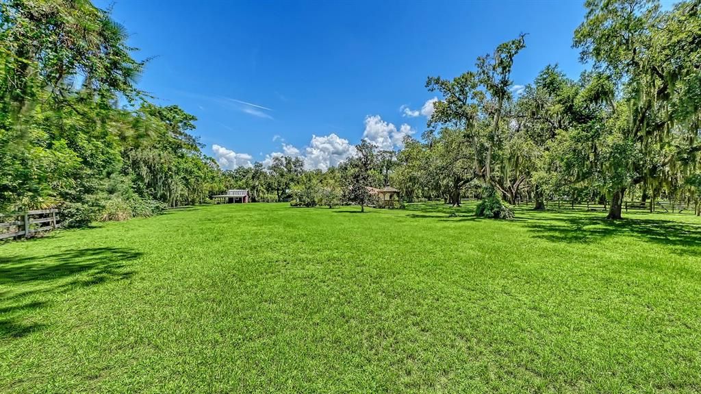 For Sale: $1,700,000 (4 beds, 3 baths, 2580 Square Feet)
