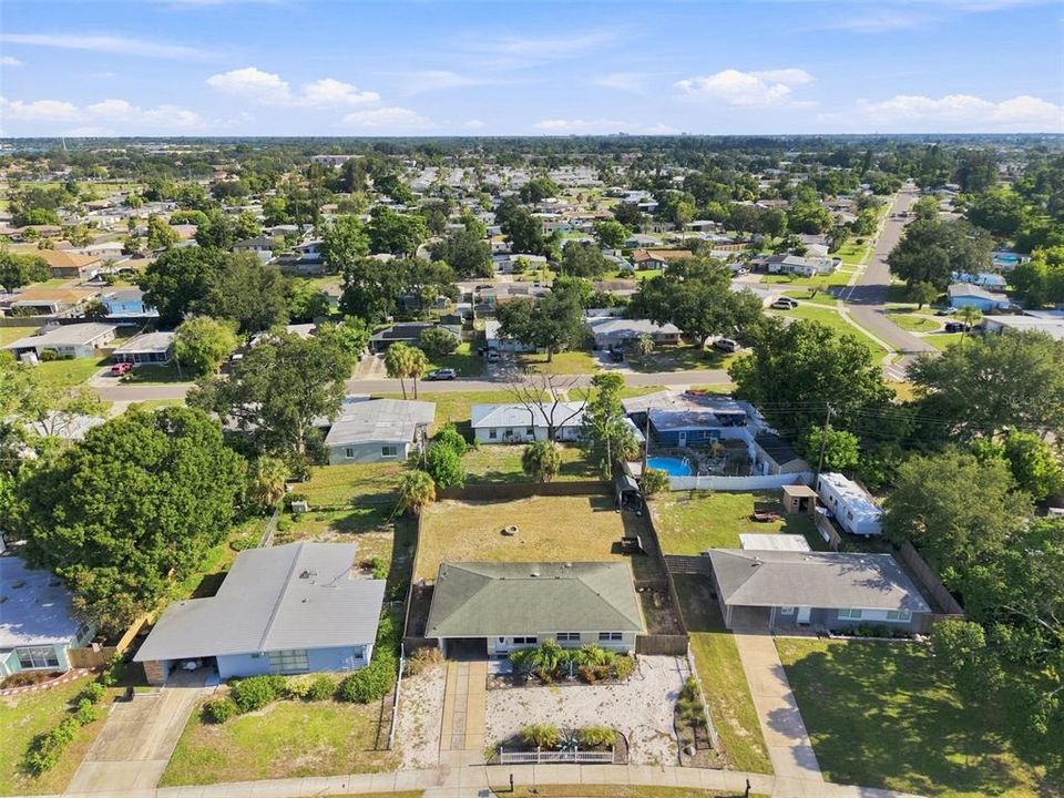 For Sale: $295,000 (3 beds, 1 baths, 1143 Square Feet)