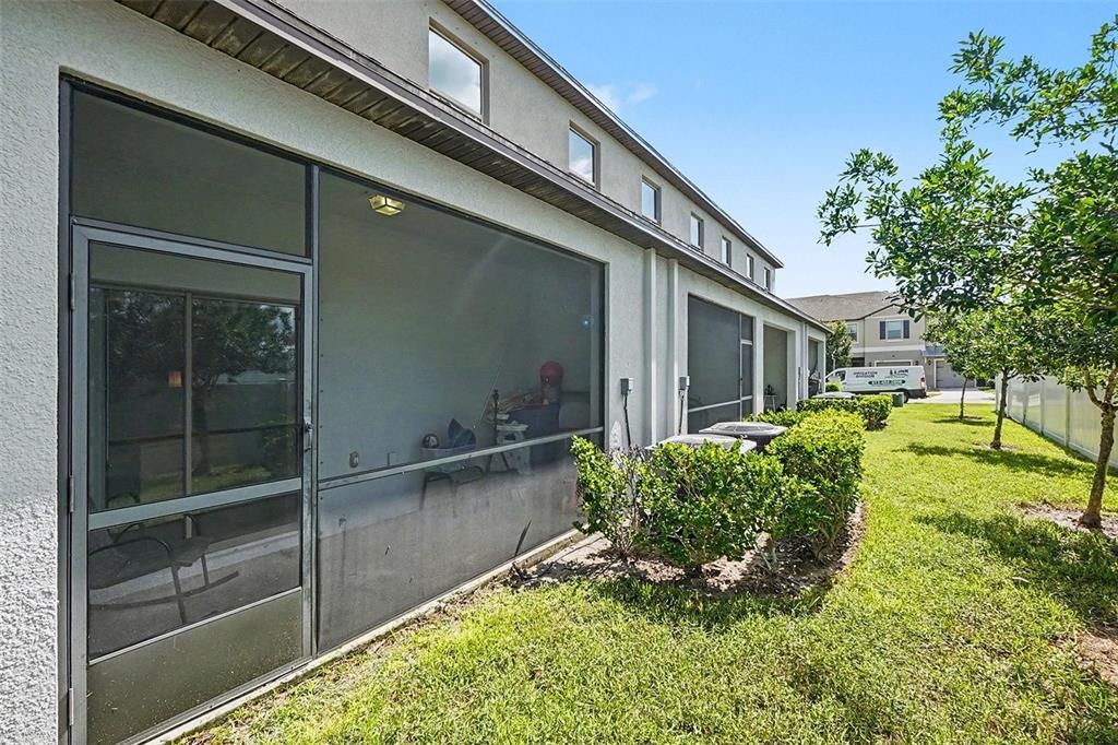 На продажу: $225,000 (3 спален, 2 ванн, 1663 Квадратных фут)