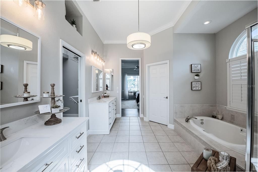 For Sale: $839,999 (4 beds, 3 baths, 3357 Square Feet)
