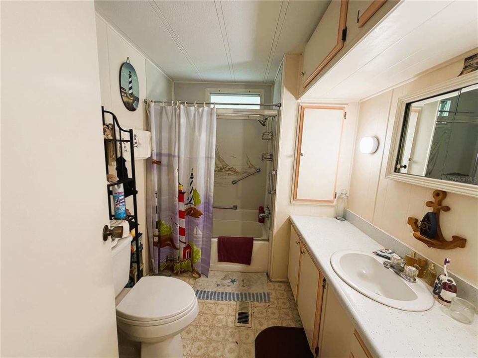 En Venta: $90,000 (2 camas, 2 baños, 864 Pies cuadrados)