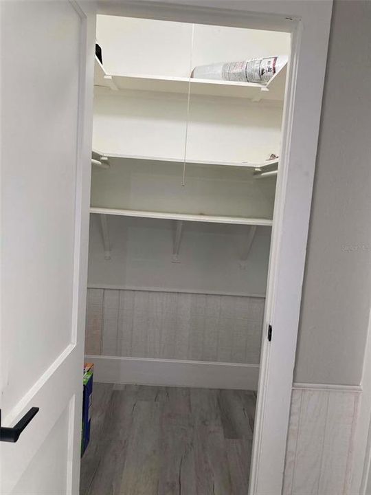 For Rent: $2,100 (2 beds, 1 baths, 650 Square Feet)