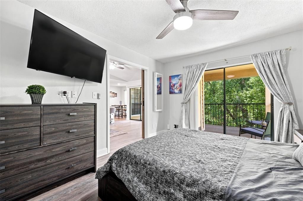 For Rent: $2,200 (1 beds, 1 baths, 684 Square Feet)