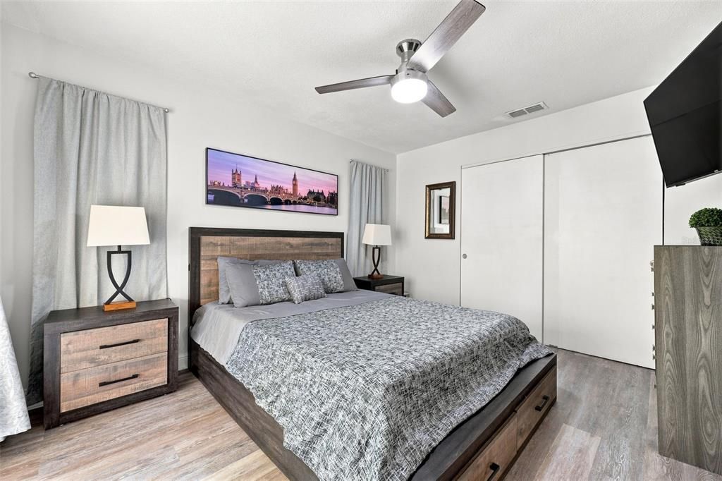For Rent: $2,200 (1 beds, 1 baths, 684 Square Feet)