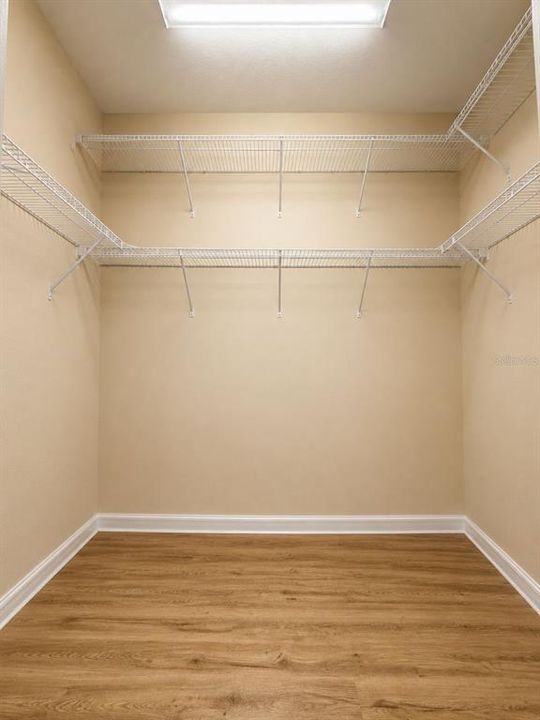 For Rent: $2,150 (2 beds, 2 baths, 1499 Square Feet)