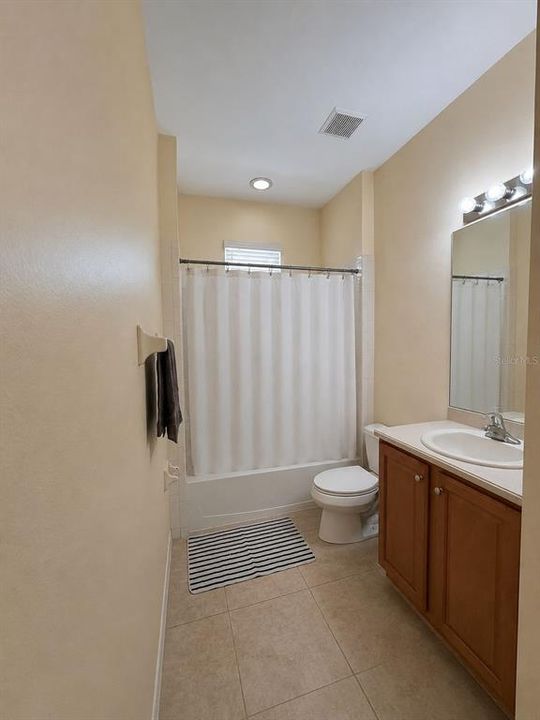 For Rent: $2,150 (2 beds, 2 baths, 1499 Square Feet)