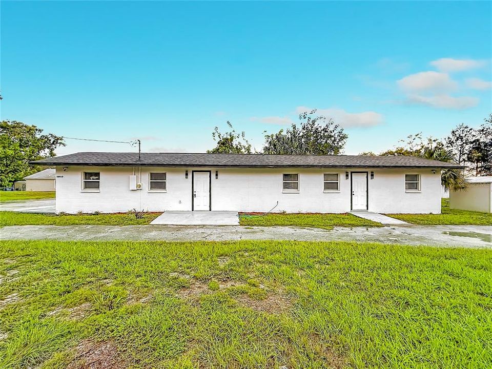 For Sale: $269,900 (3 beds, 2 baths, 1088 Square Feet)