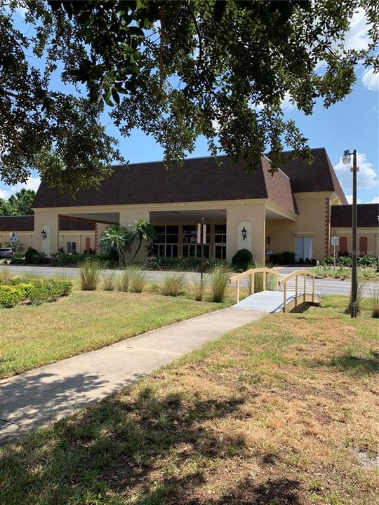 For Sale: $332,900 (2 beds, 2 baths, 1754 Square Feet)