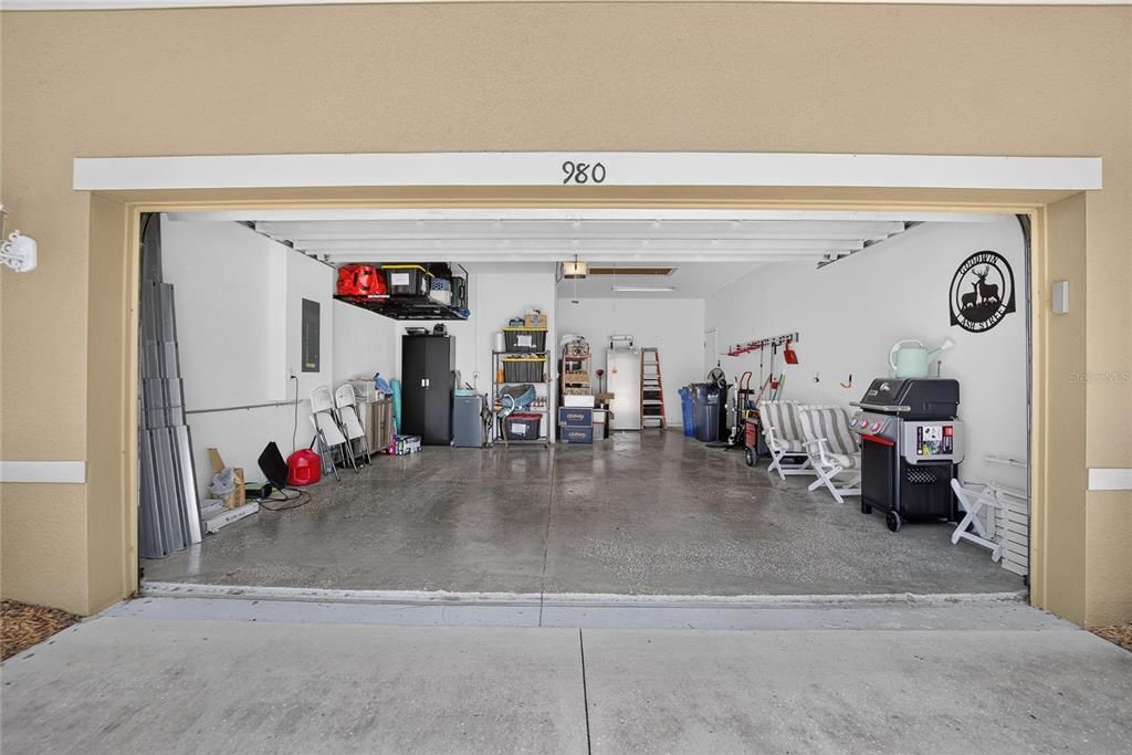 For Sale: $332,900 (2 beds, 2 baths, 1754 Square Feet)