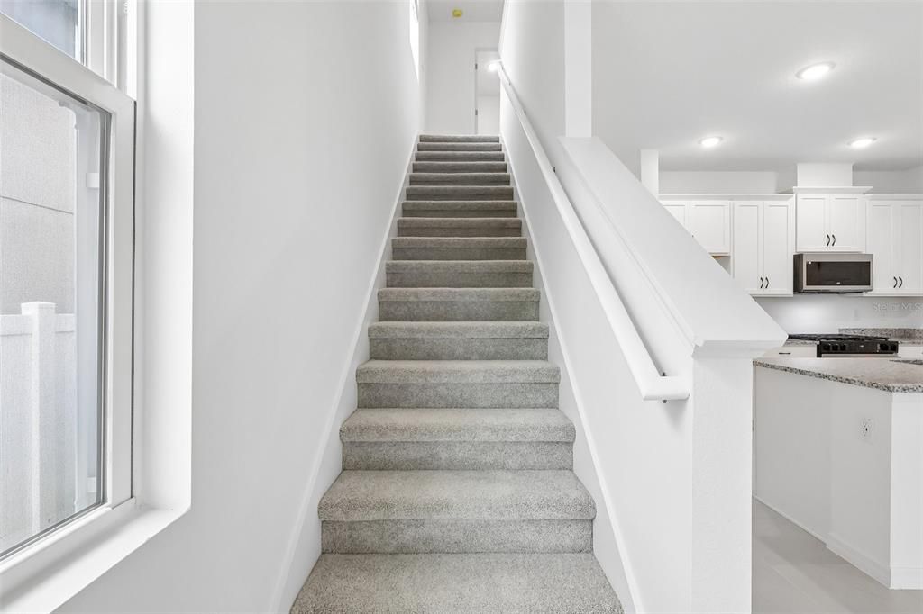 For Sale: $359,990 (5 beds, 2 baths, 2182 Square Feet)