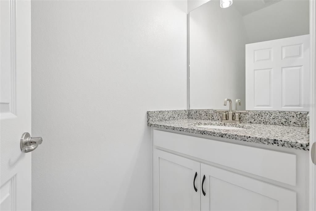 For Sale: $359,990 (5 beds, 2 baths, 2182 Square Feet)