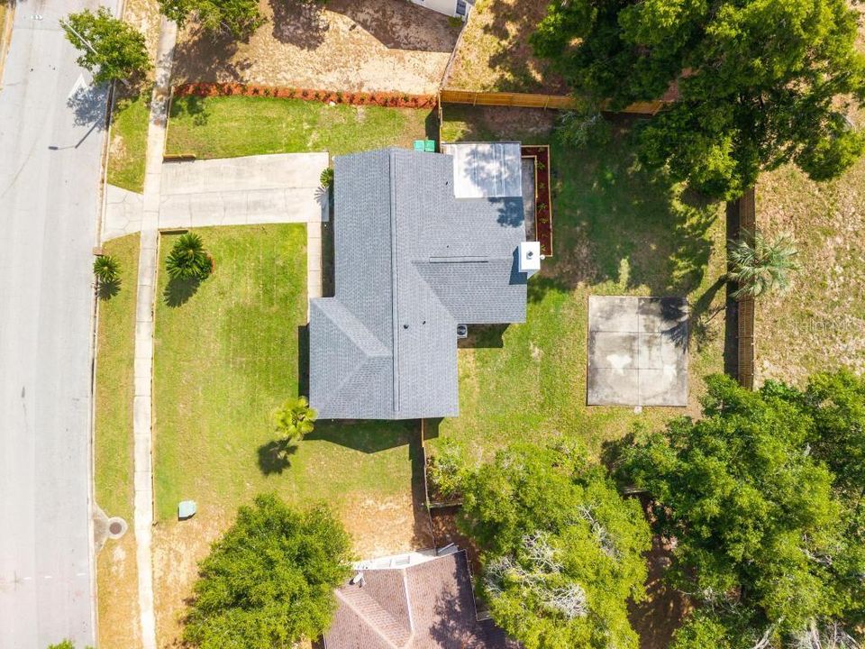 For Rent: $2,650 (3 beds, 3 baths, 1600 Square Feet)