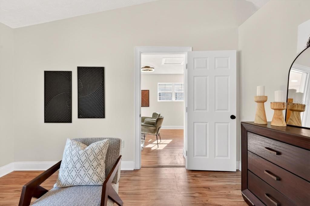 For Rent: $2,650 (3 beds, 3 baths, 1600 Square Feet)