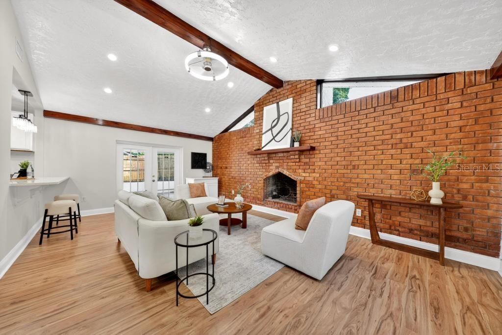 For Rent: $2,650 (3 beds, 3 baths, 1600 Square Feet)