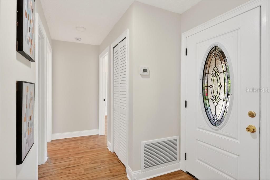 For Rent: $2,650 (3 beds, 3 baths, 1600 Square Feet)